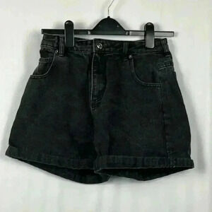 Rose Bullet Women’s Jean Shorts Black 12  5 Pocket Belt Loops Cuffs Trendy EUC